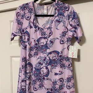 Lularoe Perfect T (NWT)